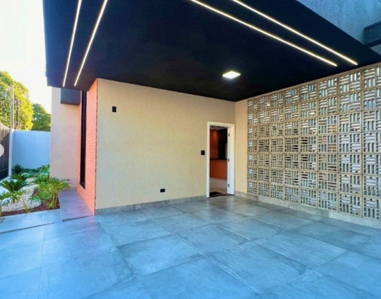 Casa com 3 Quartos à Venda, 121 m² em Parque Das Laranjeiras - Maringa