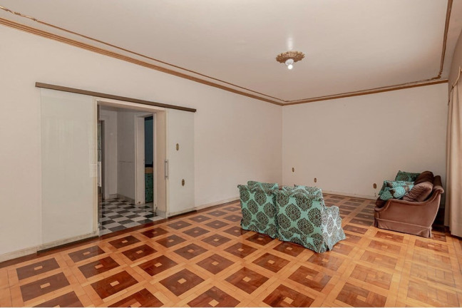 Imagem Casa com 4 Quartos à Venda, 492 m² em Higienópolis - Porto Alegre Imagem Casa com 4 Quartos à Venda, 492 m² em Higienópolis - Porto Alegre