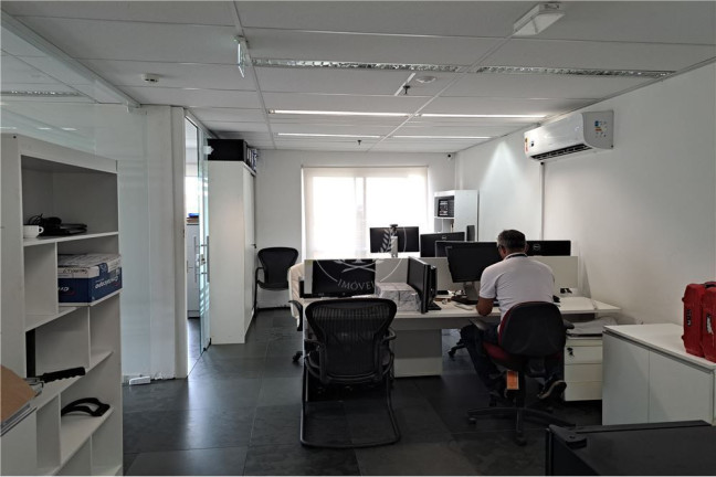 Imagem Sala Comercial à Venda, 130 m² em Santo Amaro - São Paulo Imagem Sala Comercial à Venda, 130 m² em Santo Amaro - São Paulo
