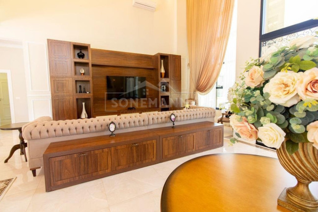 Imagem Casa com 3 Quartos à Venda, 440 m² em Centro - Itapema Imagem Casa com 3 Quartos à Venda, 440 m² em Centro - Itapema