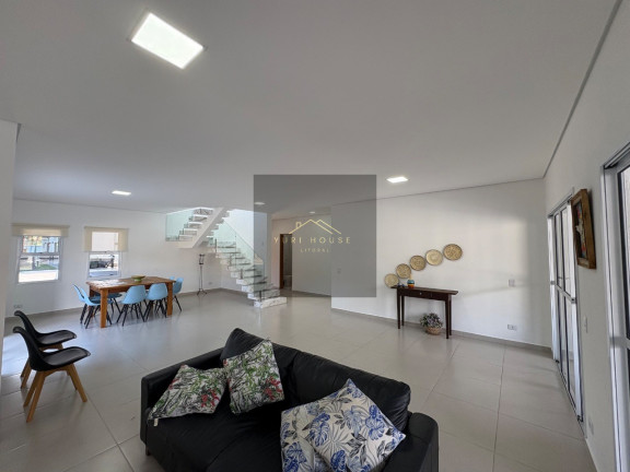 Imagem Casa com 5 Quartos à Venda, 300 m² em Lagoinha - Ubatuba Imagem Casa com 5 Quartos à Venda, 300 m² em Lagoinha - Ubatuba