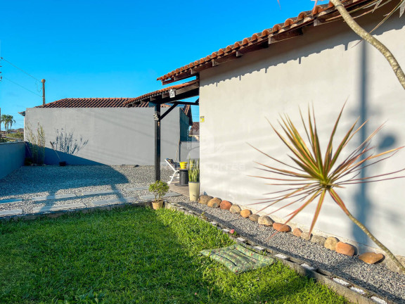 Imagem Casa com 4 Quartos à Venda, 437 m² em Centro - Balneário Barra Do Sul Imagem Casa com 4 Quartos à Venda, 437 m² em Centro - Balneário Barra Do Sul