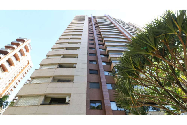 Imagem Imóvel com 4 Quartos à Venda, 226 m² em Morumbi - São Paulo Imagem Imóvel com 4 Quartos à Venda, 226 m² em Morumbi - São Paulo