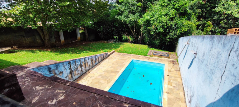 Imagem Casa com 4 Quartos à Venda, 1 m² em Jardim Centenário - Atibaia