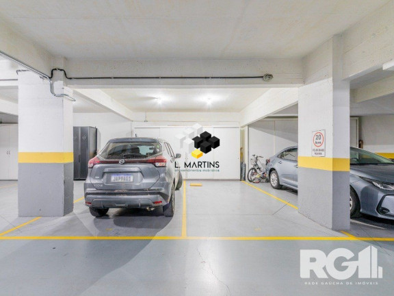 Imagem Apartamento com 3 Quartos à Venda, 245 m² em Moinhos De Vento - Porto Alegre Imagem Apartamento com 3 Quartos à Venda, 245 m² em Moinhos De Vento - Porto Alegre