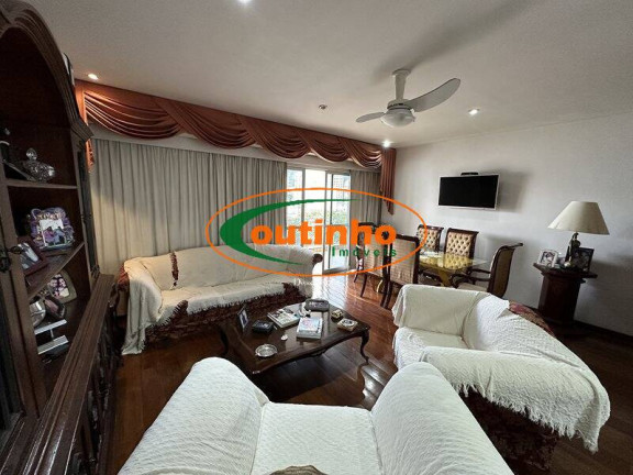 Imagem Apartamento com 4 Quartos à Venda, 138 m² em Tijuca - Rio De Janeiro Imagem Apartamento com 4 Quartos à Venda, 138 m² em Tijuca - Rio De Janeiro