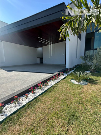 Casa com 3 Quartos à Venda,  em Loteamento Residencial Villágio Di Capri - Votorantim