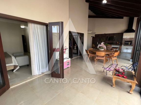 Imagem Casa com 3 Quartos à Venda,  em Jardim Maringá - Sinop