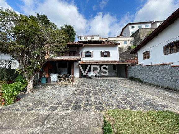Casa com 3 Quartos à Venda, 238 m² em Tijuca - Teresópolis