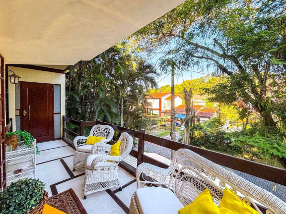 Imagem Casa com 6 Quartos à Venda, 500 m² em Itaipu - Niterói Imagem Casa com 6 Quartos à Venda, 500 m² em Itaipu - Niterói