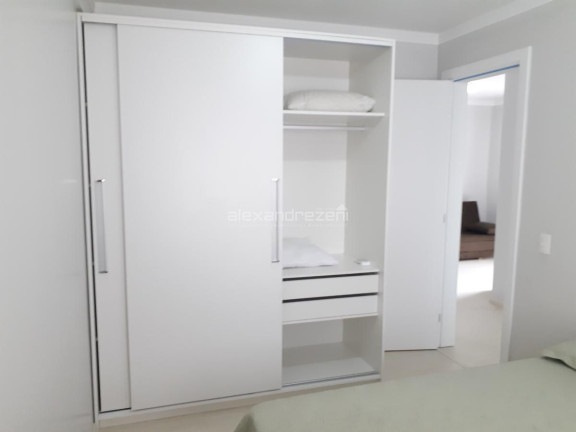 Imagem Apartamento com 2 Quartos para Temporada, 75 m² em Bombas - Bombinhas Imagem Apartamento com 2 Quartos para Temporada, 75 m² em Bombas - Bombinhas