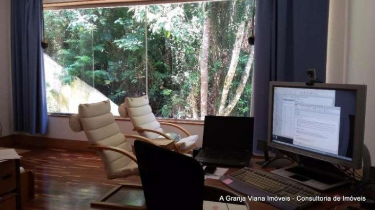 Imagem Casa com 3 Quartos à Venda, 1.300 m² em Altos De São Fernando - Jandira Imagem Casa com 3 Quartos à Venda, 1.300 m² em Altos De São Fernando - Jandira