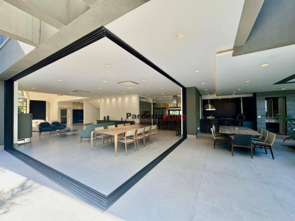 Imagem Casa com 5 Quartos à Venda, 692 m² em Riviera Módulo 17 - Bertioga Imagem Casa com 5 Quartos à Venda, 692 m² em Riviera Módulo 17 - Bertioga