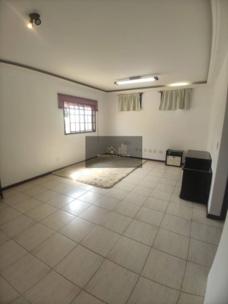 Imagem Casa com 3 Quartos à Venda, 196 m² em Vila Santista - Atibaia Imagem Casa com 3 Quartos à Venda, 196 m² em Vila Santista - Atibaia