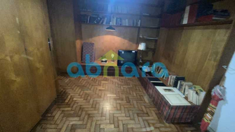 Imagem Apartamento com 4 Quartos à Venda, 332 m² em Copacabana - Rio De Janeiro Imagem Apartamento com 4 Quartos à Venda, 332 m² em Copacabana - Rio De Janeiro
