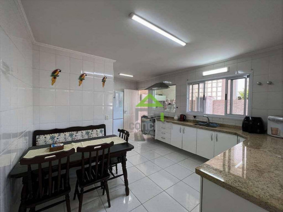 Imagem Casa de Condomínio com 7 Quartos à Venda, 400 m² em Nova Higienópolis - Jandira Imagem Casa de Condomínio com 7 Quartos à Venda, 400 m² em Nova Higienópolis - Jandira