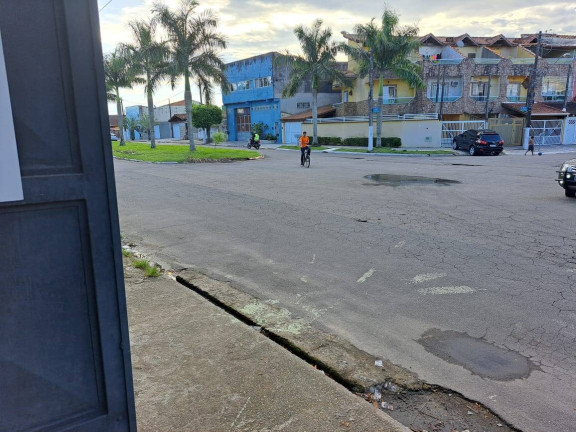 Imagem Galpão para Alugar, 180 m² em Sítio Do Campo - Praia Grande Imagem Galpão para Alugar, 180 m² em Sítio Do Campo - Praia Grande