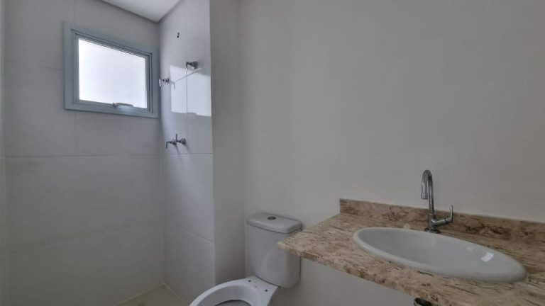 Imagem Apartamento com 2 Quartos à Venda, 70 m² em Pitangueiras - Guarujá