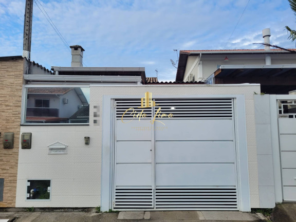 Casa com 2 Quartos à Venda, 100 m² em Bela Vista - Palhoça