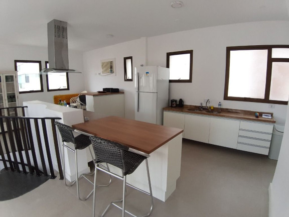 Imagem Cobertura com 4 Quartos à Venda, 216 m² em Pitangueiras - Guarujá Imagem Cobertura com 4 Quartos à Venda, 216 m² em Pitangueiras - Guarujá