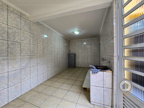 Imagem Casa com 4 Quartos à Venda, 180 m² em Guarulhos