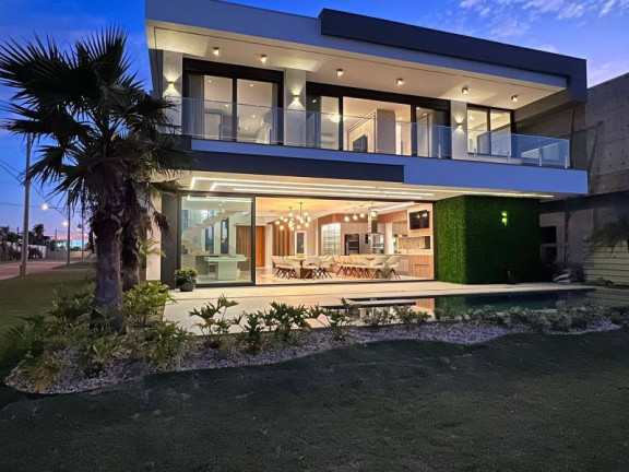 Imagem Casa de Condomínio com 5 Quartos à Venda, 494 m² em Centro - Xangri-lá