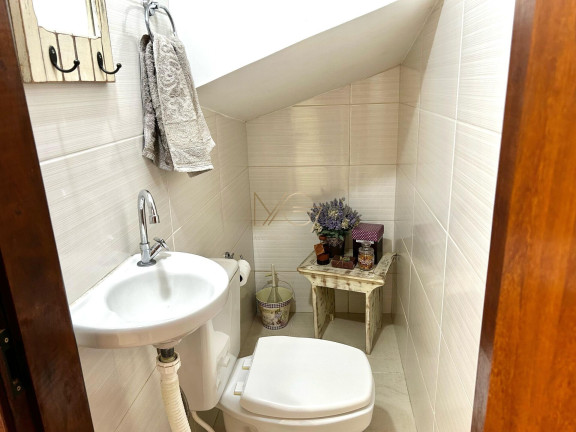 Imagem Sobrado com 3 Quartos à Venda, 114 m² em Bom Jesus - São José Dos Pinhais