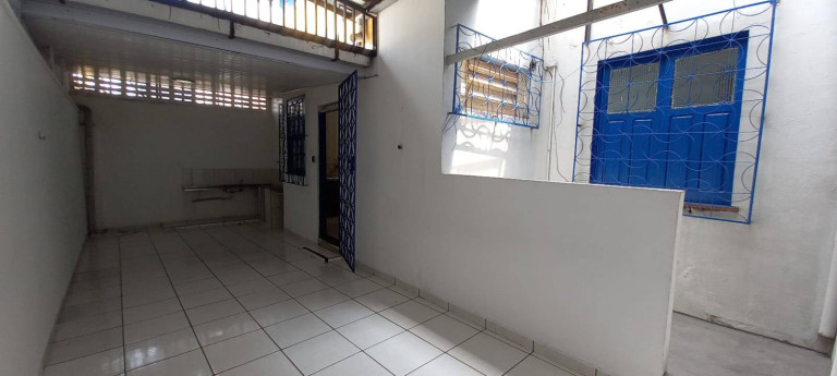 Imagem Ponto Comercial para Alugar, 300 m² em Nossa Senhora Das Graças - Manaus Imagem Ponto Comercial para Alugar, 300 m² em Nossa Senhora Das Graças - Manaus