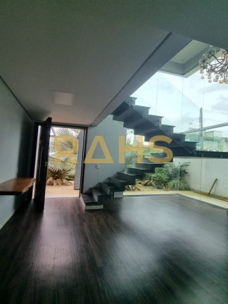 Imagem Casa com 3 Quartos à Venda, 550 m² em Nova Brasília - Joinville Imagem Casa com 3 Quartos à Venda, 550 m² em Nova Brasília - Joinville