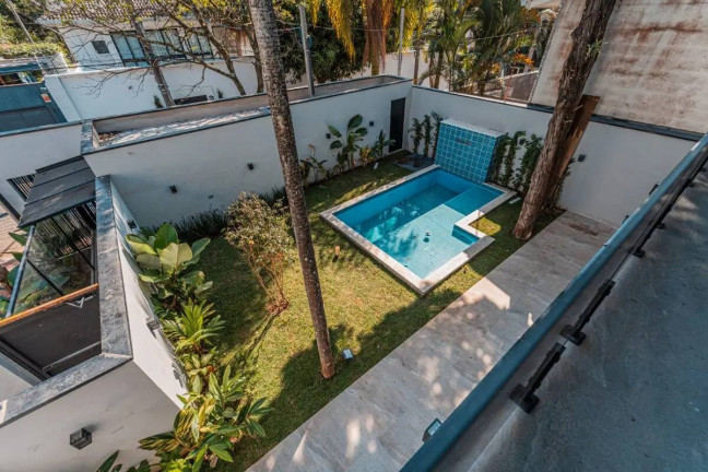 Imagem Casa com 4 Quartos à Venda, 380 m² em Jardim Petrópolis - São Paulo