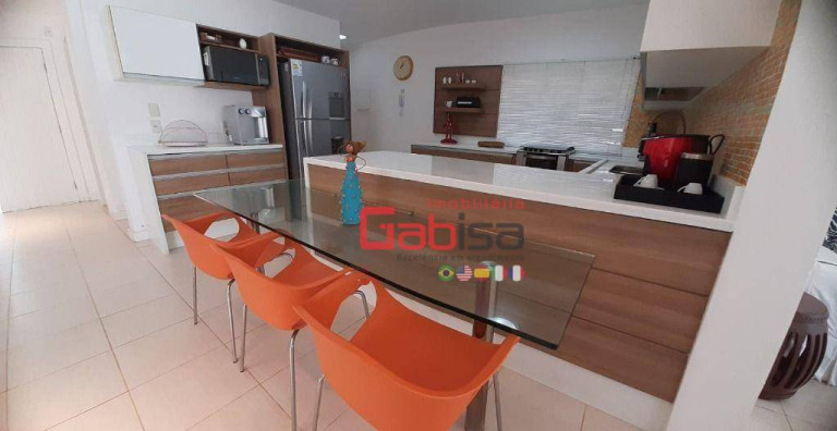 Imagem Casa com 4 Quartos à Venda, 300 m² em Ferradura - Armação Dos Búzios Imagem Casa com 4 Quartos à Venda, 300 m² em Ferradura - Armação Dos Búzios