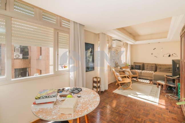 Imagem Apartamento com 3 Quartos à Venda, 90 m² em Menino Deus - Porto Alegre Imagem Apartamento com 3 Quartos à Venda, 90 m² em Menino Deus - Porto Alegre
