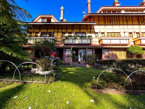 Casa com 3 Quartos à Venda, 189 m² em Planalto - Gramado