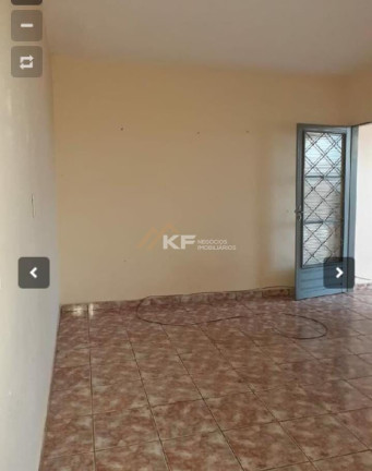 Sobrado com 4 Quartos à Venda, 200 m² em Parque Ribeirão Preto - Ribeirão Preto