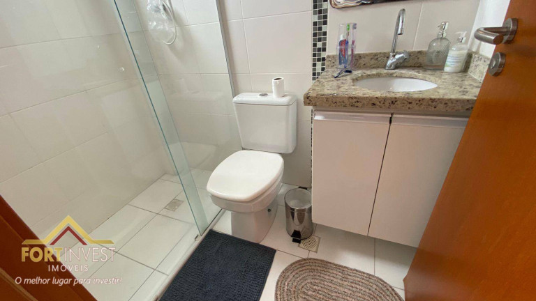 Imagem Imóvel com 2 Quartos à Venda, 68 m² em Canto Do Forte - Praia Grande Imagem Imóvel com 2 Quartos à Venda, 68 m² em Canto Do Forte - Praia Grande