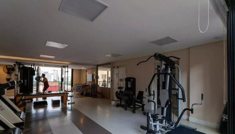 Imagem Apartamento com 2 Quartos à Venda, 50 m² em Centro - Curitiba