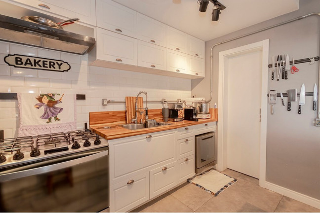 Imagem Apartamento com 3 Quartos à Venda, 100 m² em Menino Deus - Porto Alegre