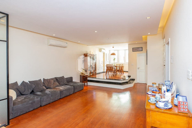 Imagem Casa com 4 Quartos à Venda, 390 m² em Vila Ipojuca - São Paulo Imagem Casa com 4 Quartos à Venda, 390 m² em Vila Ipojuca - São Paulo
