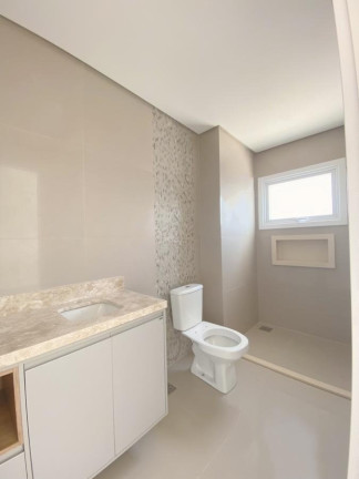 Imagem Casa de Condomínio com 4 Quartos à Venda, 295 m² em São Vicente - Gravataí