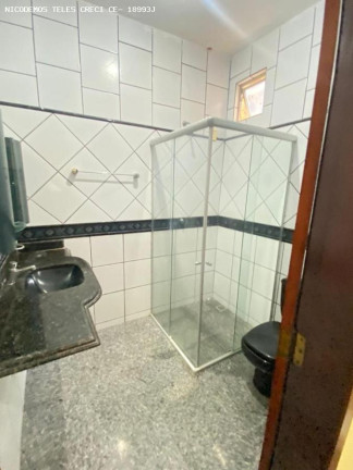 Imagem Casa com 3 Quartos à Venda, 380 m² em Araturi (jurema) - Caucaia