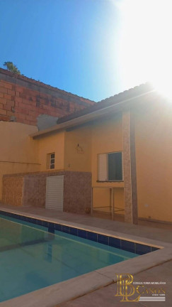 Casa com 3 Quartos à Venda,  em Tupy - Itanhaém