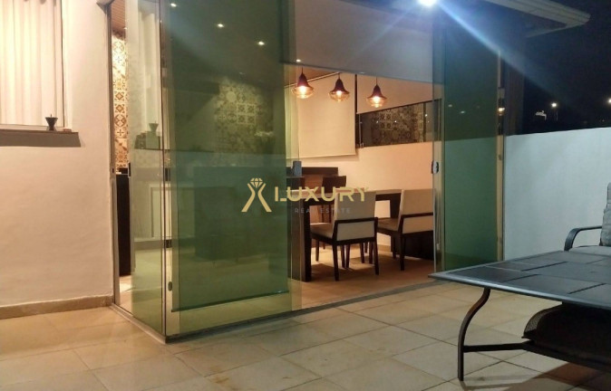 Imagem Imóvel com 3 Quartos à Venda, 132 m² em Buritis - Belo Horizonte