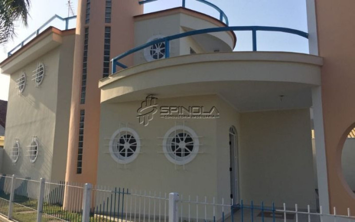 Sobrado com 4 Quartos à Venda, 240 m² em Jardim Imperador - Praia Grande