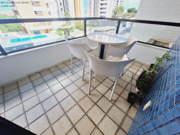 Imagem Imóvel com 3 Quartos à Venda, 142 m² em Cidade Jardim - Salvador Imagem Imóvel com 3 Quartos à Venda, 142 m² em Cidade Jardim - Salvador