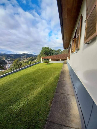 Imagem Casa com 5 Quartos à Venda,  em Vale Dos Pinheiros - Nova Friburgo