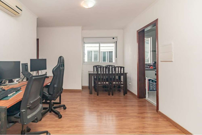 Imagem Apartamento com 2 Quartos à Venda, 58 m² em Jardim Itu - Porto Alegre