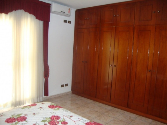 Imagem Sobrado com 4 Quartos à Venda, 290 m² em Jardim São Pedro - São Pedro