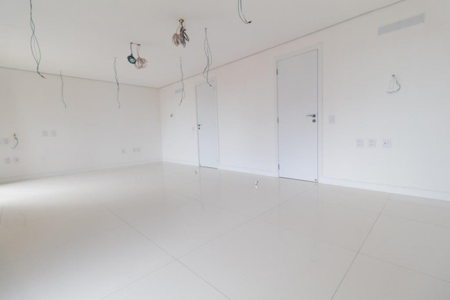 Imagem Apartamento com 4 Quartos à Venda, 235 m² em Meireles - Fortaleza Imagem Apartamento com 4 Quartos à Venda, 235 m² em Meireles - Fortaleza