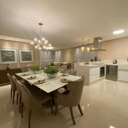 Imagem Apartamento com 3 Quartos à Venda, 126 m² em Centro - Balneário Camboriú