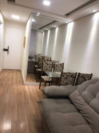 Apartamento com 2 Quartos à Venda,  em Vila Matilde - São Paulo